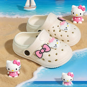 Babuche Infantil Feminino Hello Kitty Laço Mule Furado Antiderrapante Rosa e Bege Numeração 19 ao 30