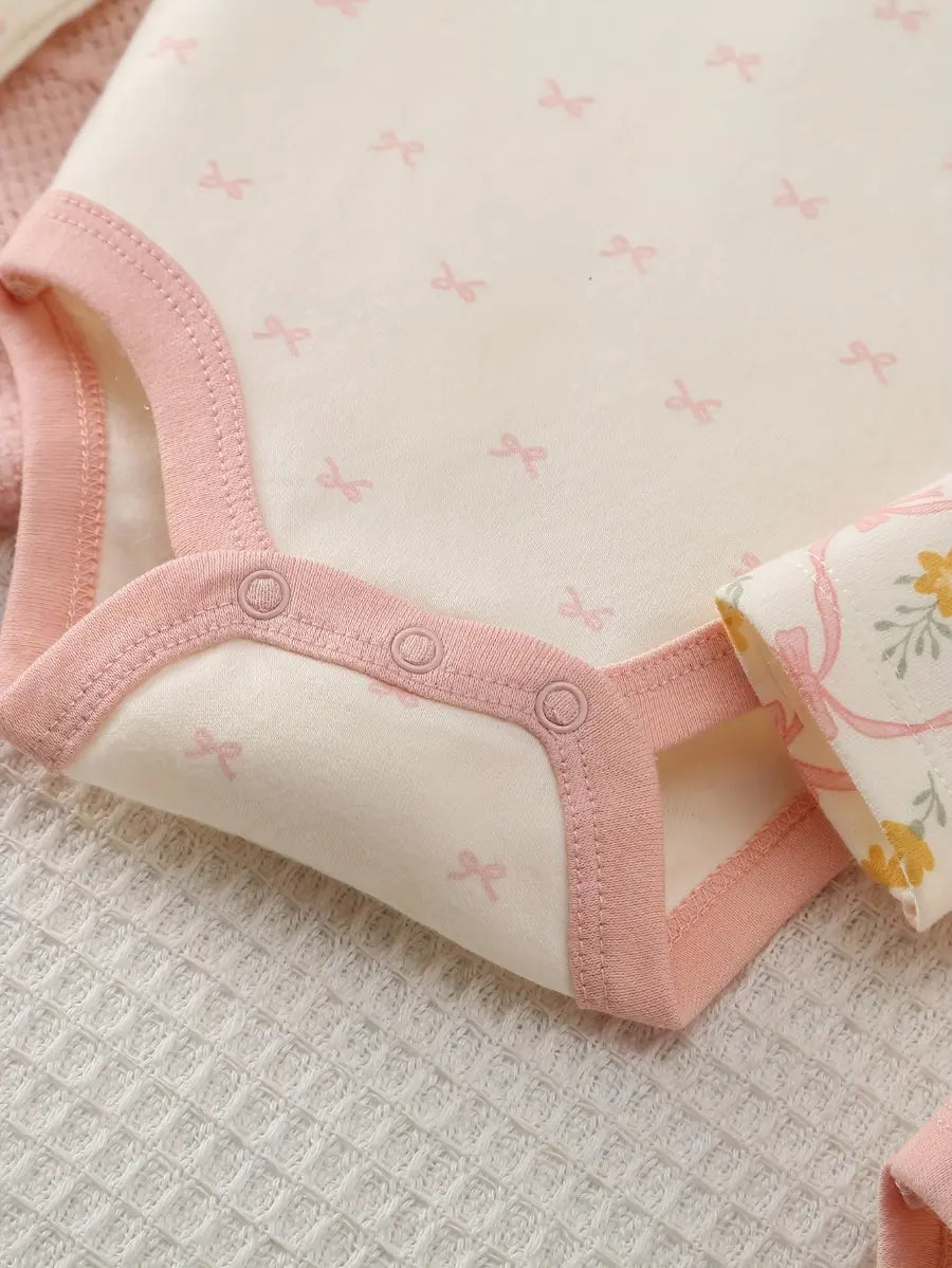 Kit 3 Bodies Bebê Menina Manga Longa Gola Redonda Algodão Estampa Urso e Floral 0 a 9 Meses — foto 6