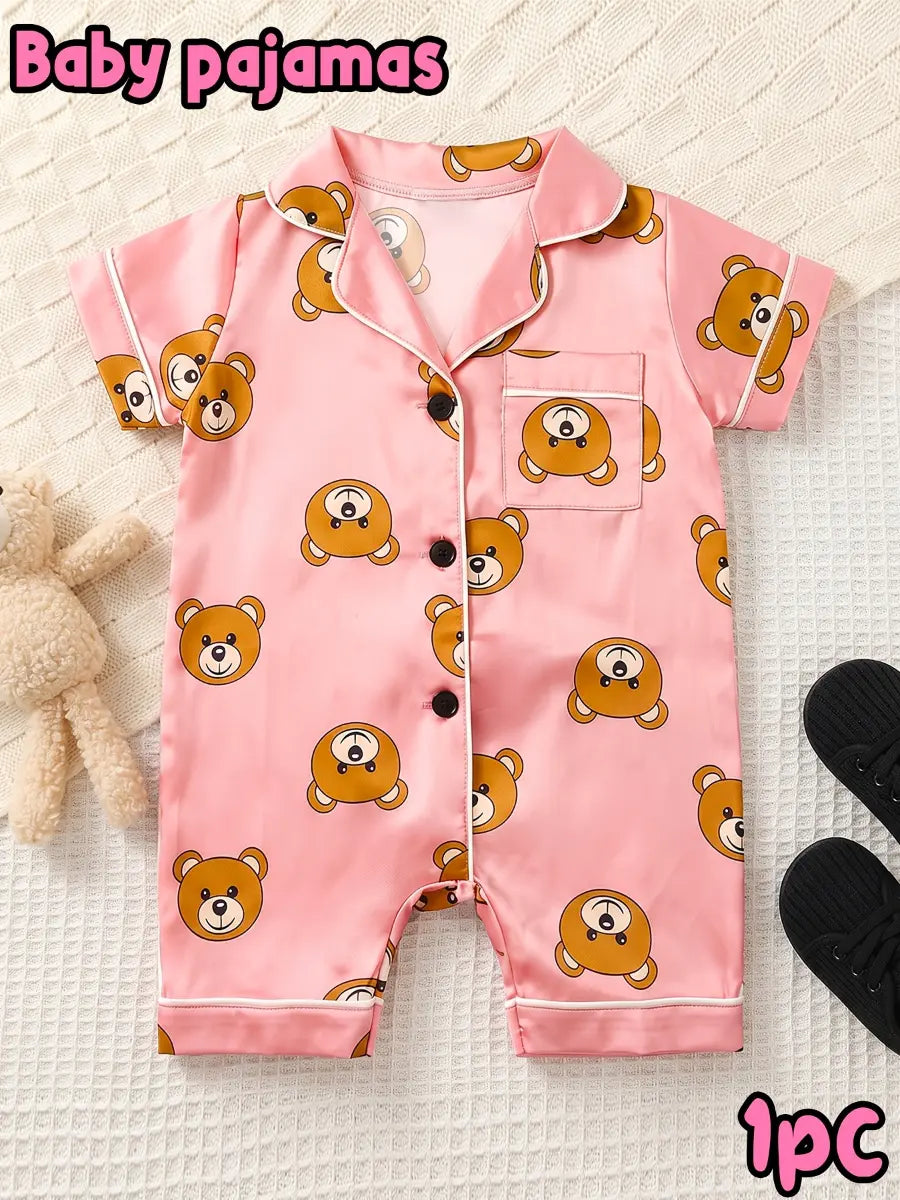 Macacão Pijama Bebê Manga Curta Estampa de Urso Cetim Rosa Botões 3 aos 24 Meses — foto 4