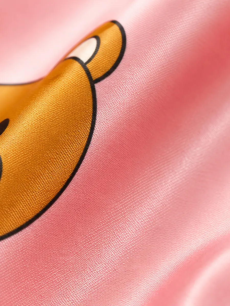 Macacão Pijama Bebê Manga Curta Estampa de Urso Cetim Rosa Botões 3 aos 24 Meses — foto 7