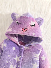 Macacão Bebê Menina Inverno com Capuz e Pézinhos Fleece Felpudo Estampa Unicórnio Estrelas Lavanda RN ao 6-9 Meses — fot
