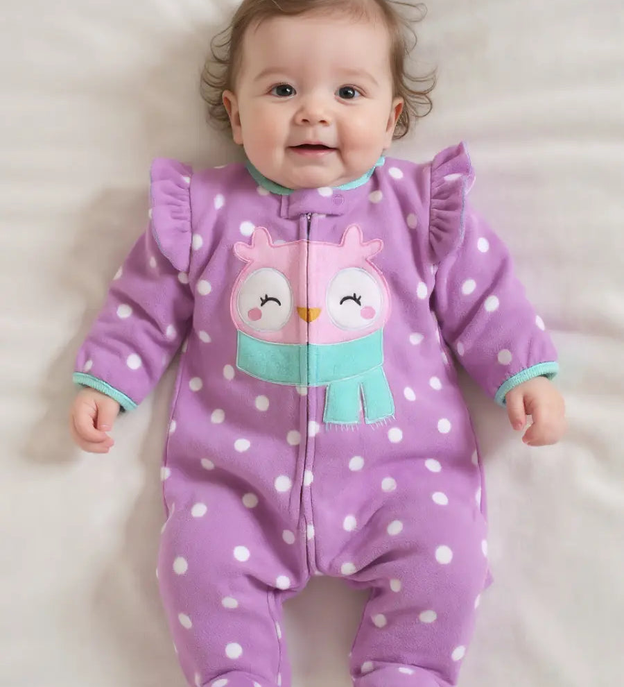 Macacão Bebê Menina com Pés Estampa Coruja Poá Zíper Fleece Roxo 0 a 9 Meses — foto 1