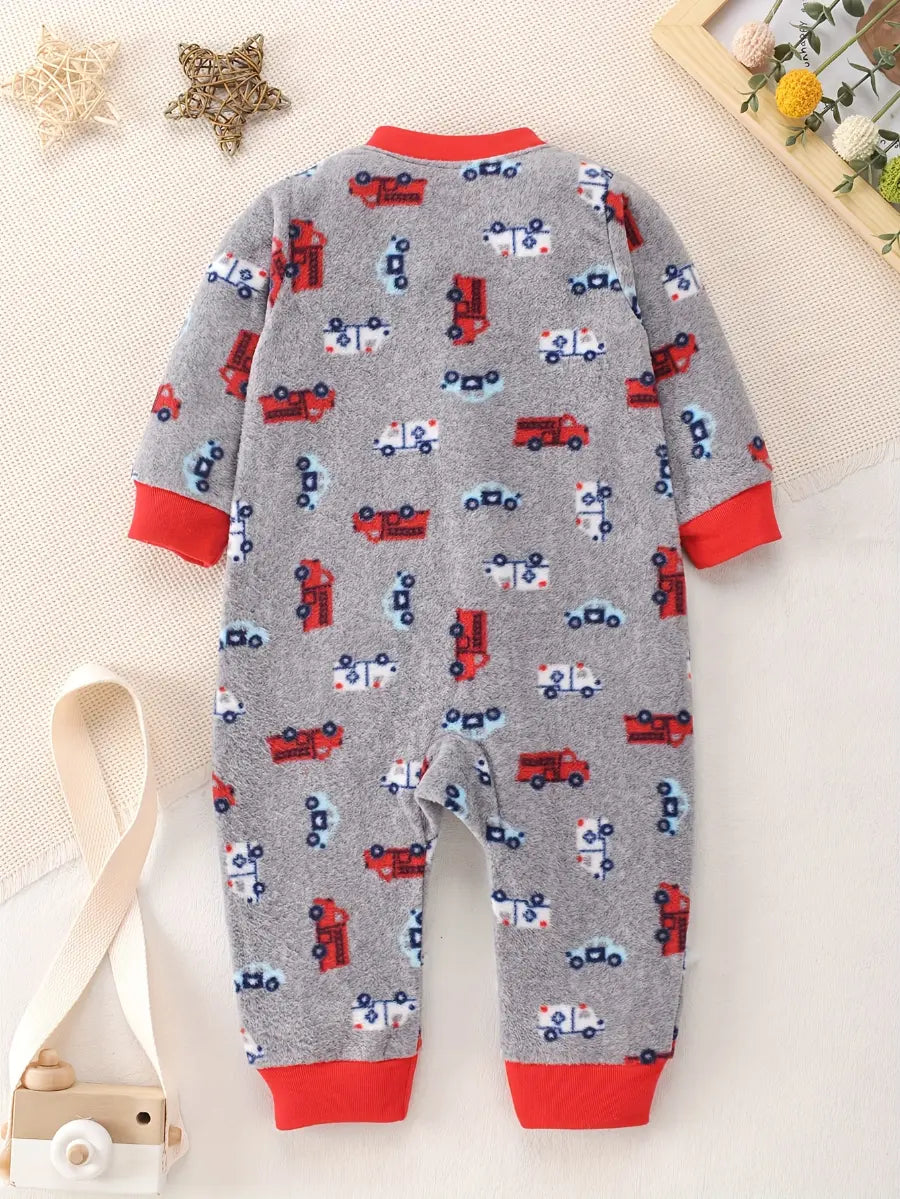Macacão Bebê Menino Manga Longa Soft Fleece Estampa Caminhão de Bombeiro Zíper Cinza 6 aos 24 Meses — foto 2
